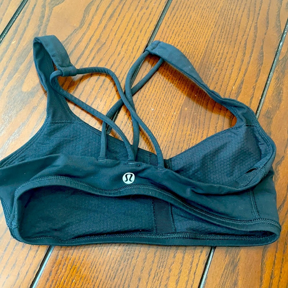 Black Lululemon Sports Bra